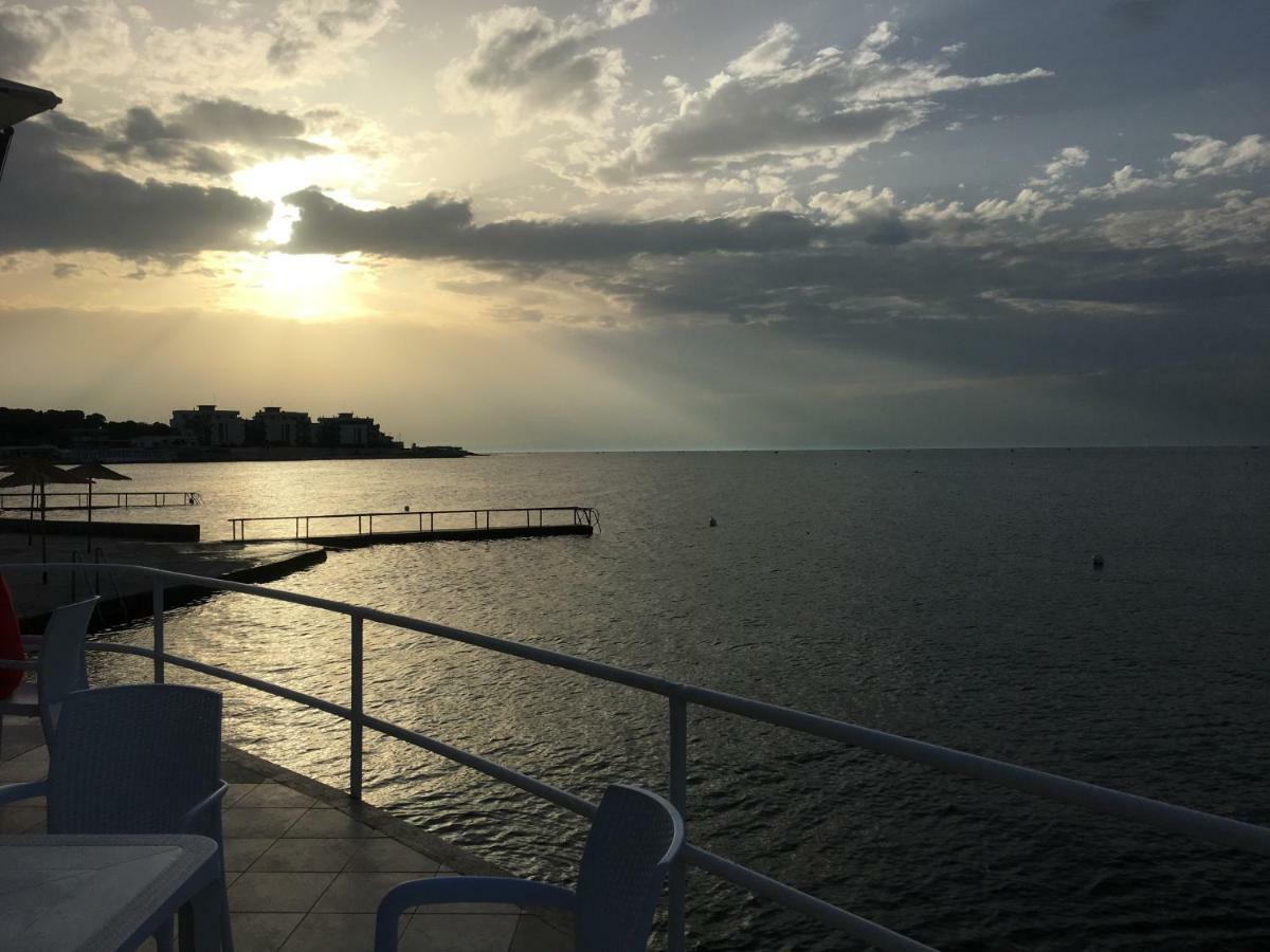 Villetta Sole Бари Екстериор снимка